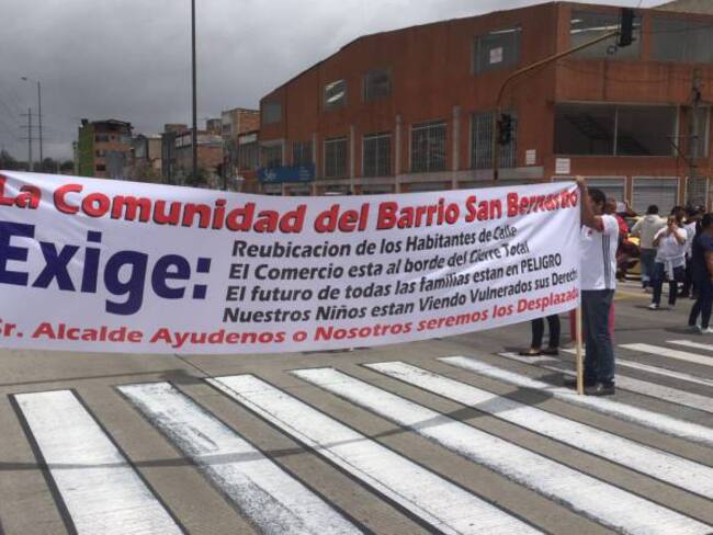 Comerciantes de San Bernardo protestan por amenazas de habitantes de calle