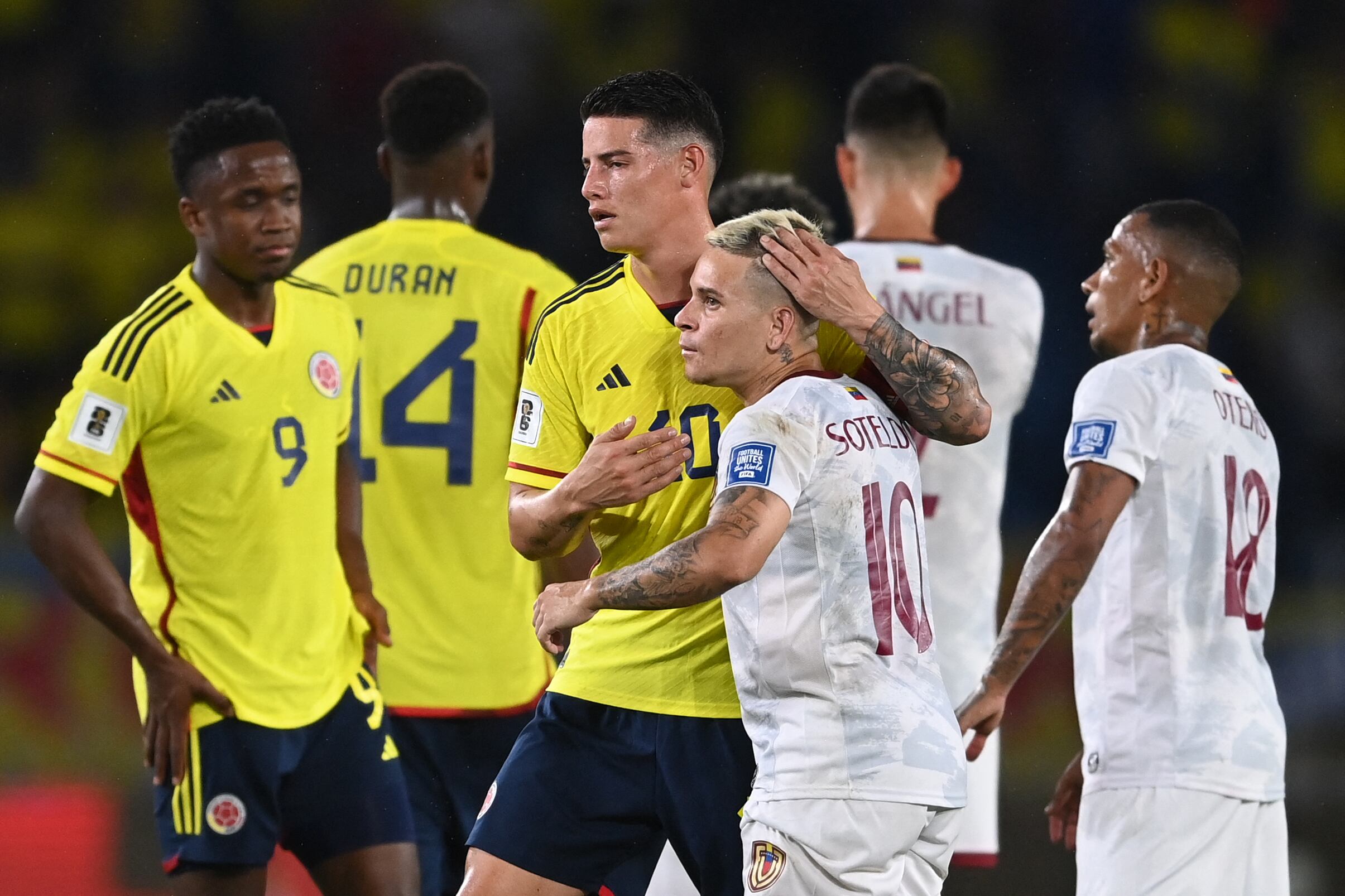 Colombia derrotó a Venezuela en la primera fecha de las Eliminatorias. (Photo by JUAN BARRETO/AFP via Getty Images)