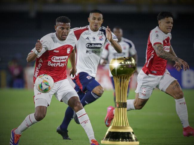 Composición / Caracol Radio