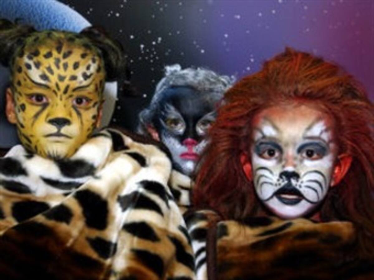 Autoridades entregan recomendaciones durante la celebración de Halloween