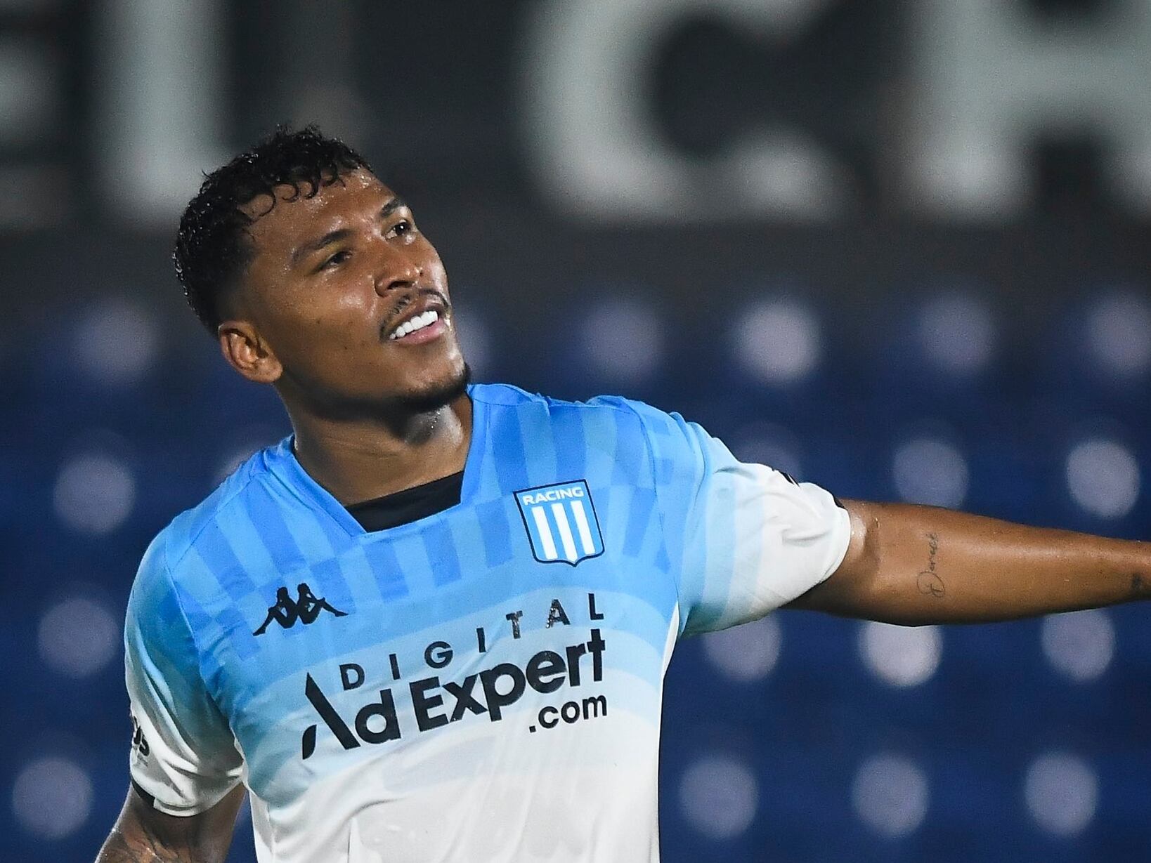 Roger Martínez, delantero de Racing / @RacingClub