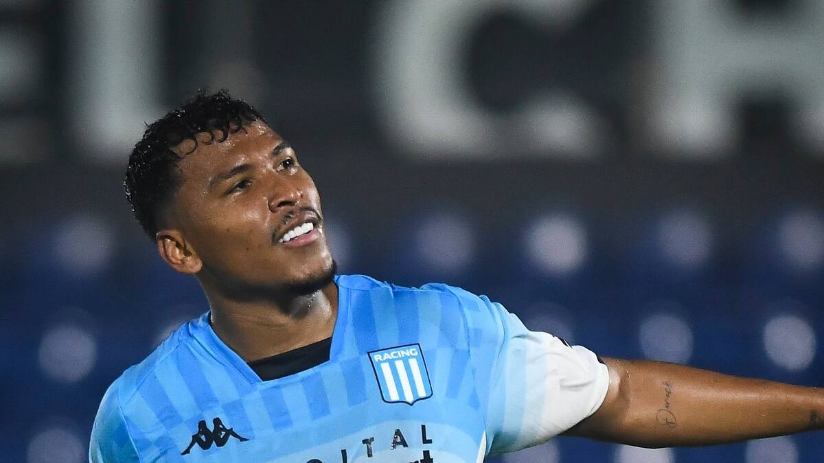 VIDEO: Roger Martínez marca un golazo en la victoria de Racing por Copa Sudamericana