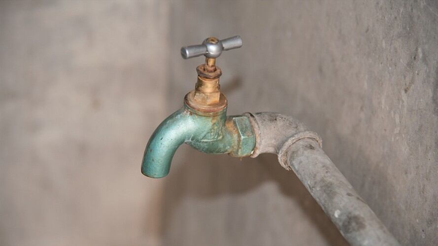 La principal sospecha está en el agua que abastece el acueducto, pero solo podrá constatarse una vez se tengan los resultados de las muestras. Foto: Pixabay