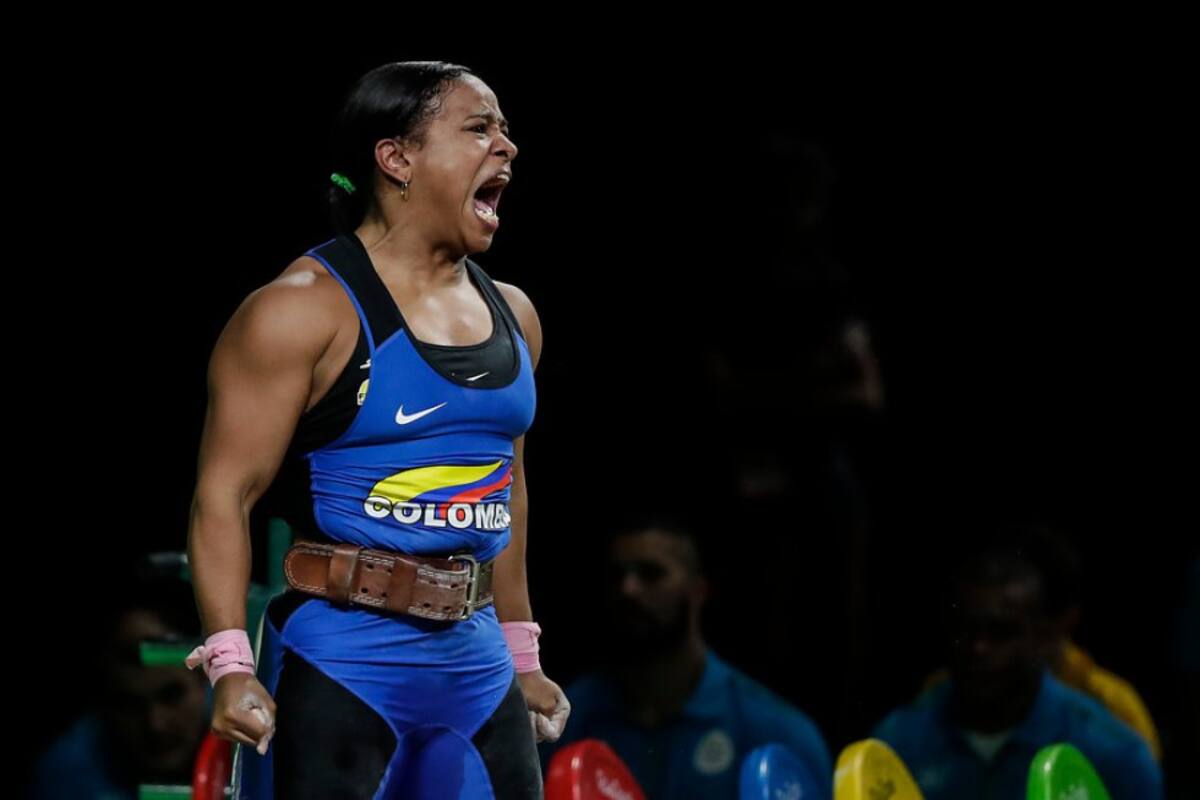 Mercedes Pérez alcanzó el diploma olímpico en levantamiento de pesas en la categoría de 63 kilogramos femenino.