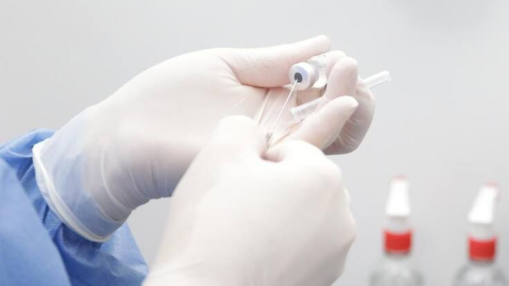 "Pérdidas de vacunas han sido por procedimiento y no por robo": Contralora Delegada para el Sector Salud