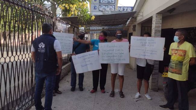 Vecinos realizaron un plantón y anuncian más actividades