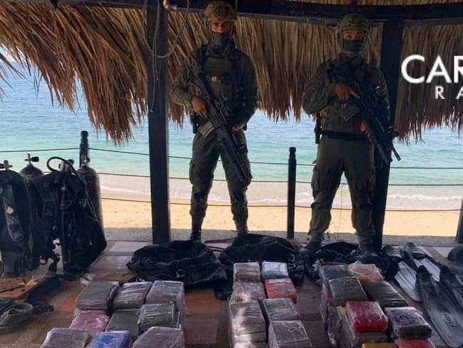 Confiscan cargamento de cocaína y elementos de buceo en Playa Blanca