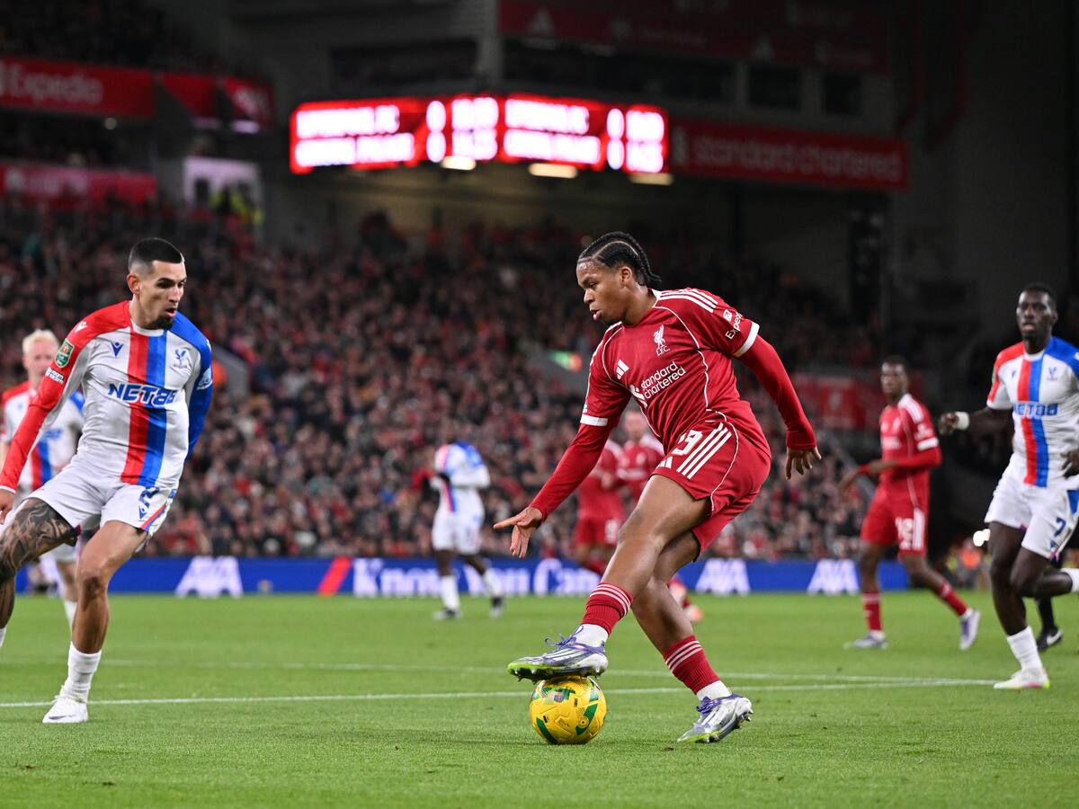 Con Daniel Muñoz y Jefferson Lerma, Crystal Palace humilla a Liverpool en Anfield por Carabao Cup