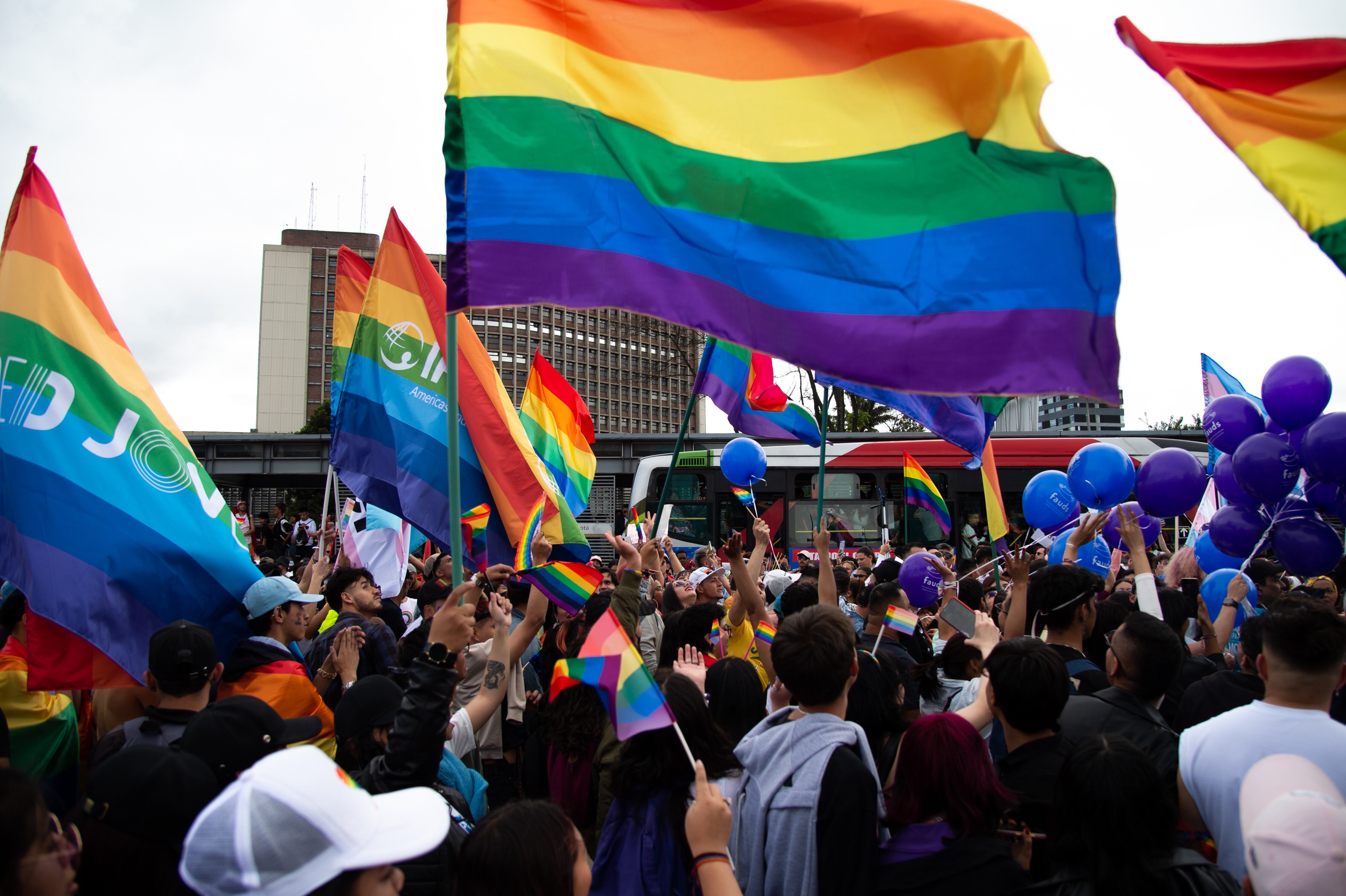 Desfile internacional del orgullo en Bogotá, Colombia, 2023. (Foto: Chepa Beltrán/Long Visual Press/Universal Images Group vía Getty Images)
