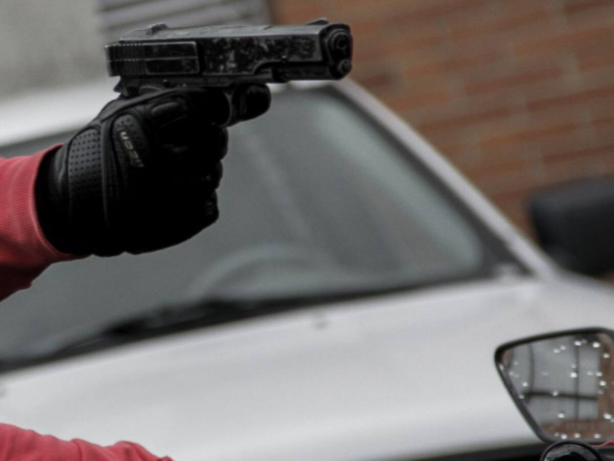 Asesinan dos personas en Paso del Comercio