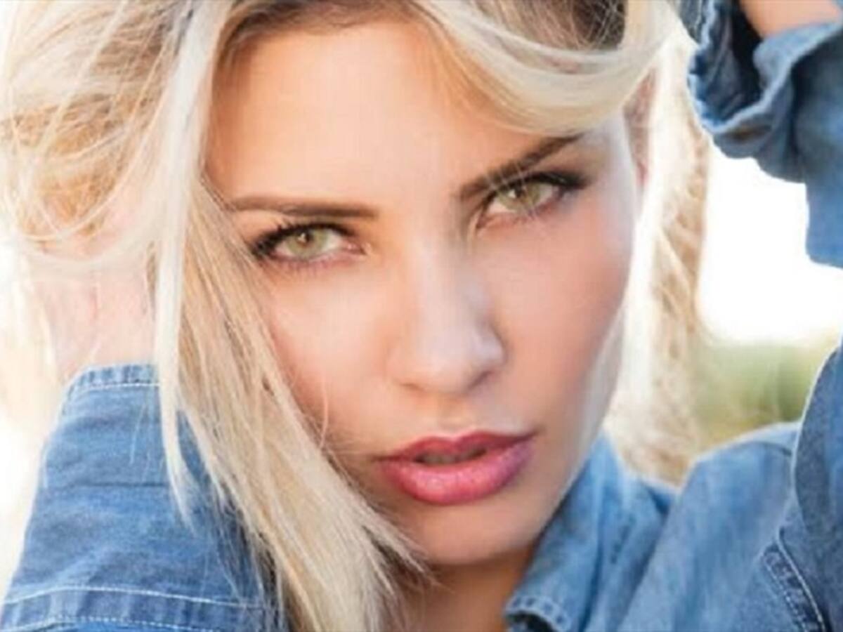 El relato de Angelina Vergara, la portada del Disco del Año