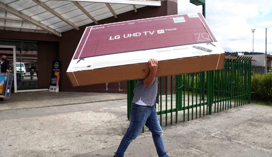 Listas las medidas del Gobierno para segundo día sin IVA