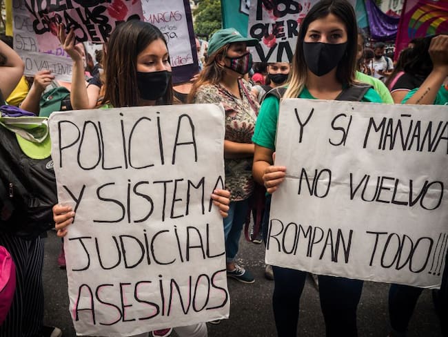 Manifestación contra los feminicidios en Argentina. 
