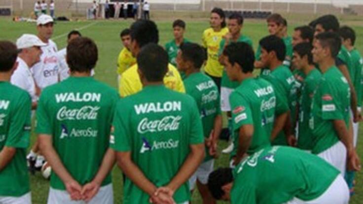 DT de Bolivia no confirma formación titular que enfrentara a Colombia en el Suramericano