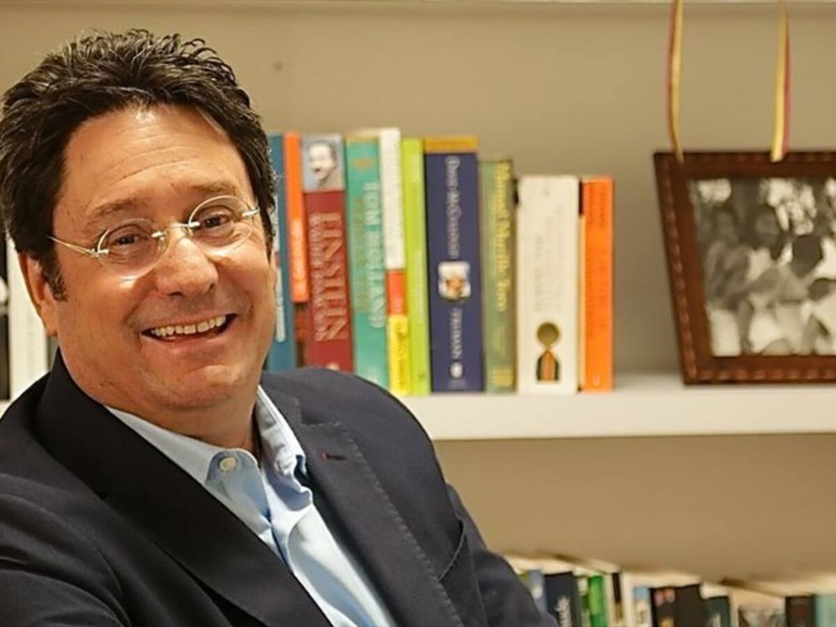 Hemos llegado a la era del "posturibismo": Francisco Santos