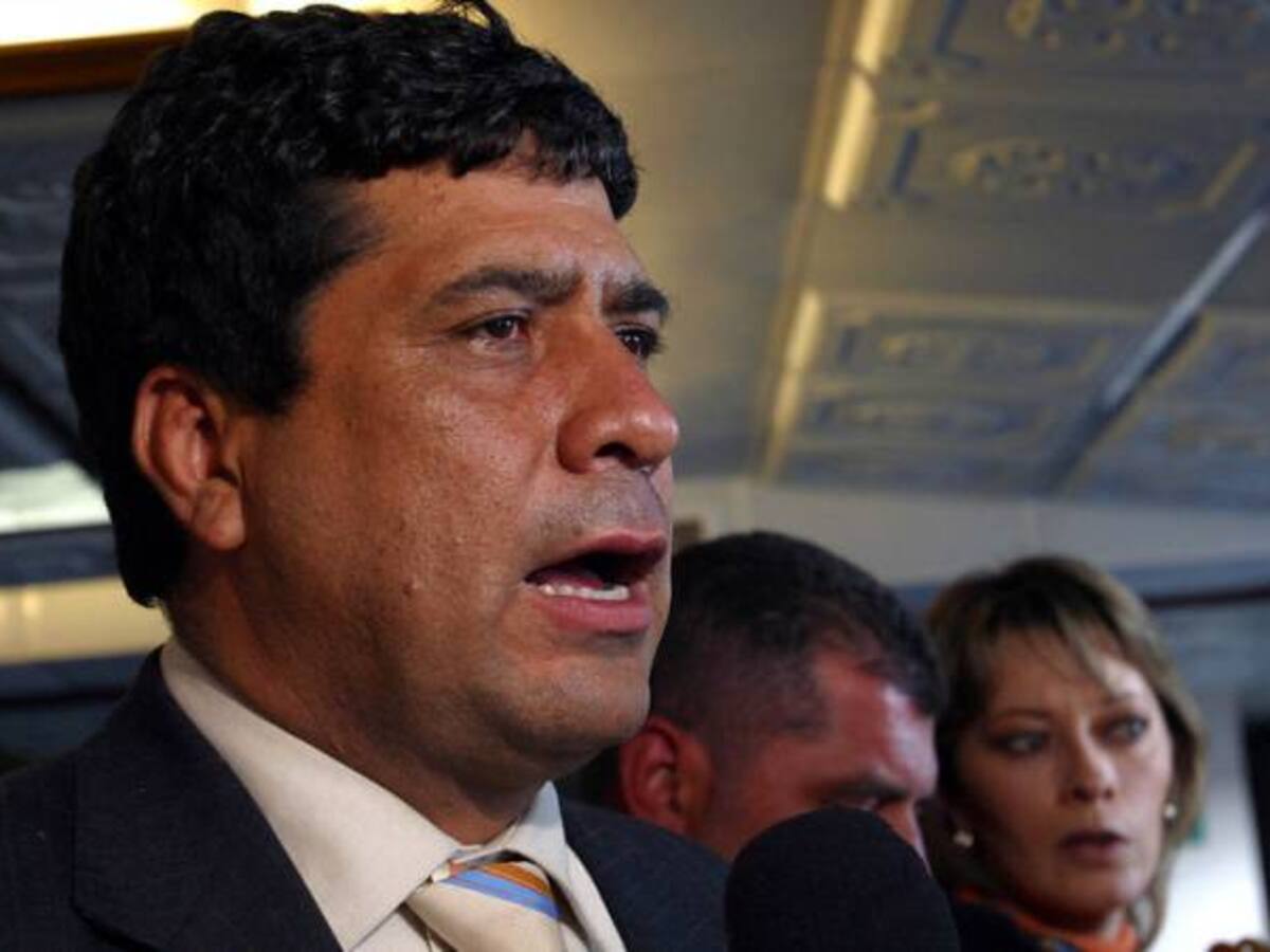 Fiscalía incauta información contable de Pedro Aguilar y su familia por cartel de la chatarrización