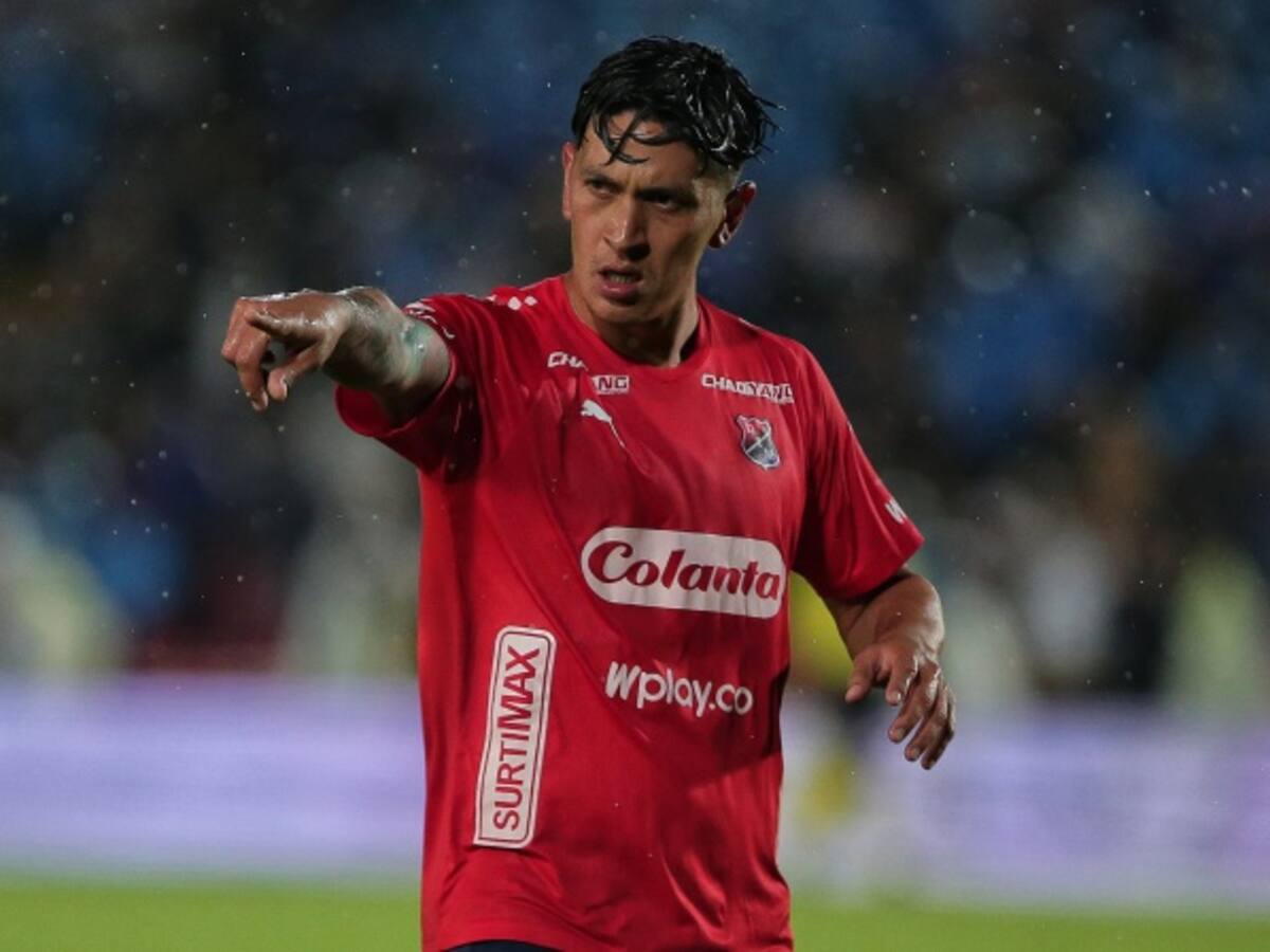 Medellín celebró sus 105 años goleando a Bucaramanga