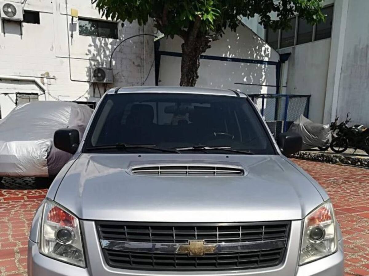 Roban camioneta de inteligencia de la Armada en Barranquilla