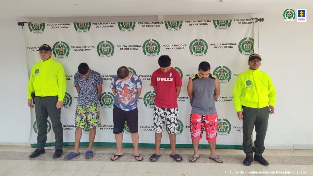 La Fiscalía los imputó por los delitos de concierto para delinquir y hurto calificado y agravado en concurso homogéneo sucesivo.