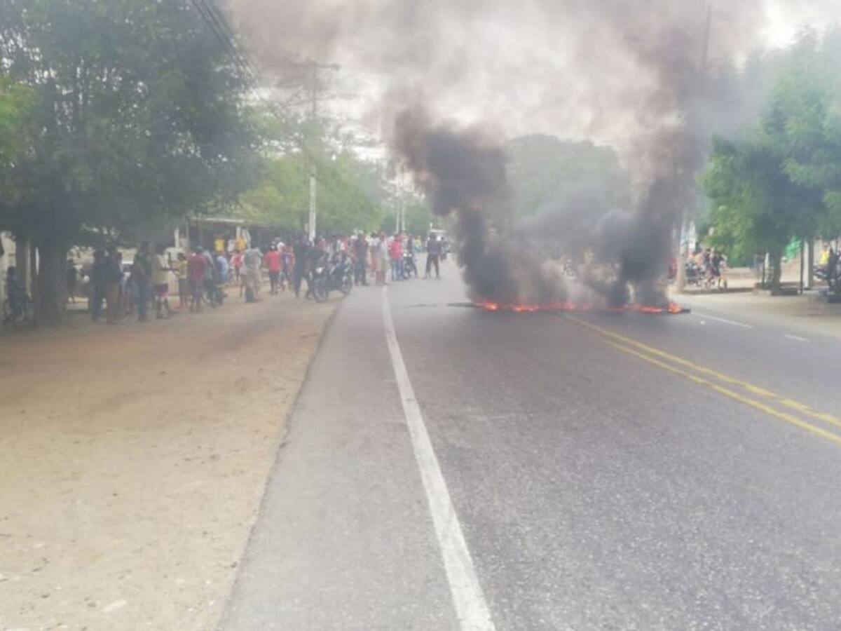Bloquean la Troncal de Occidente en Sucre