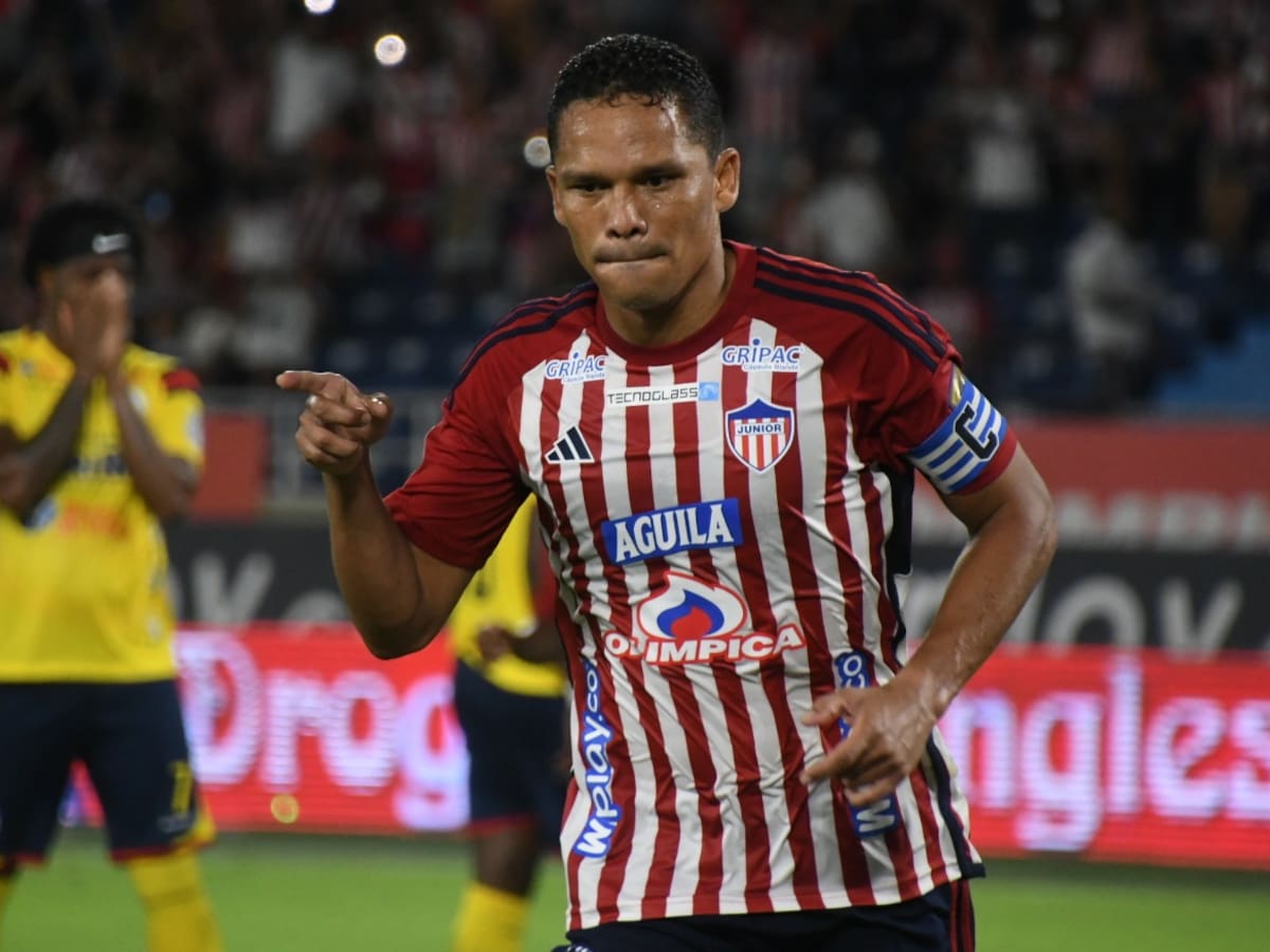 Carlos Bacca reprendió a Jermein Peña tras su expulsión ante La Equidad: ¿Qué le dijo?