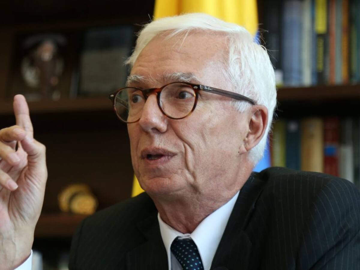 "No soy el candidato presidencial del partido Dignidad": Robledo