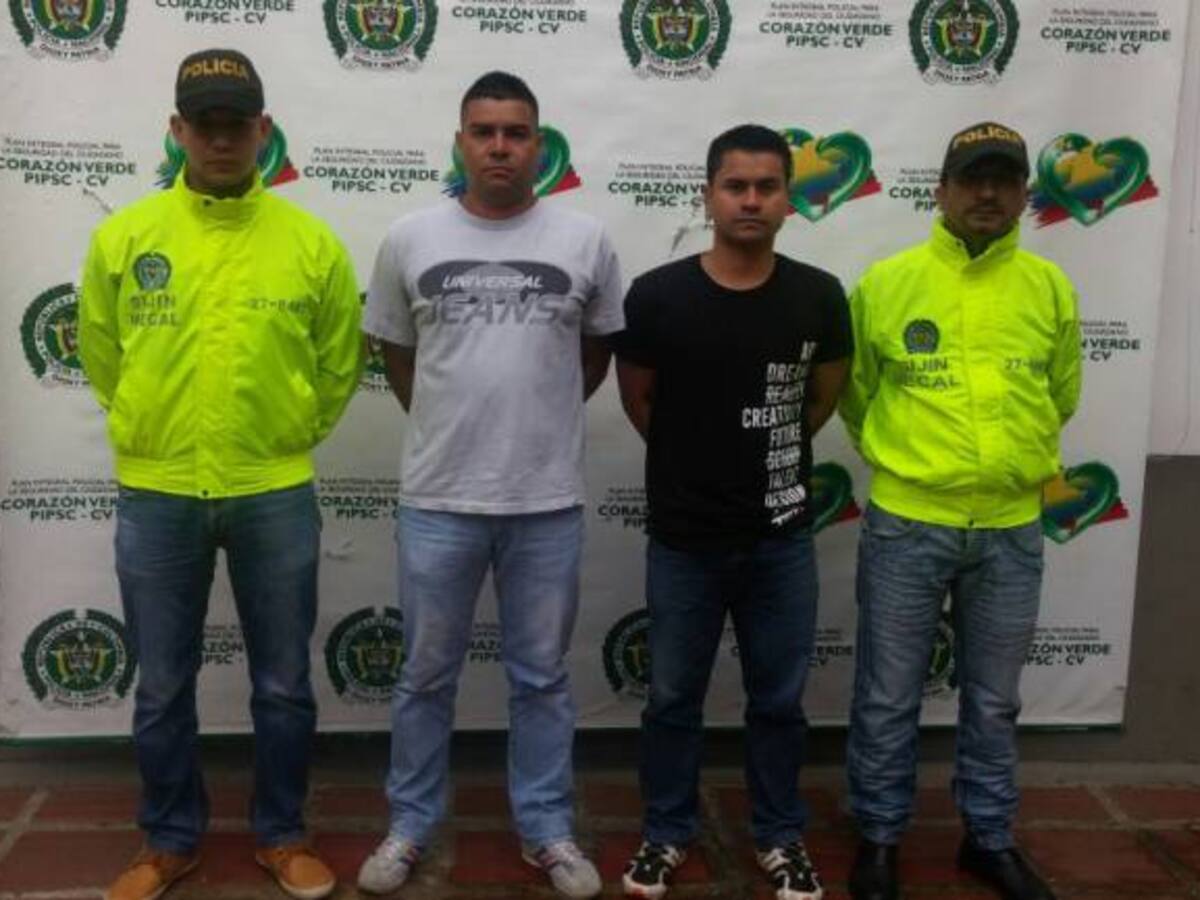 Hermanos falsifican documentos para obtener pensión para el padre