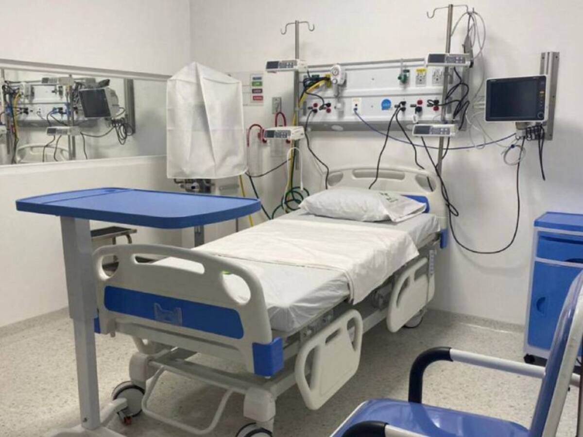 Clínicas particulares entraron en alerta roja por ocupación de camas UCI