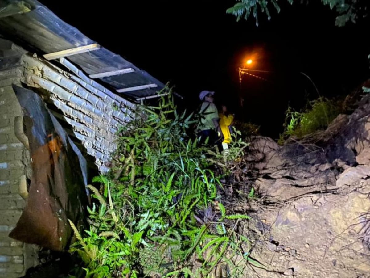Cien familias están en riesgo por un derrumbe en Venecia