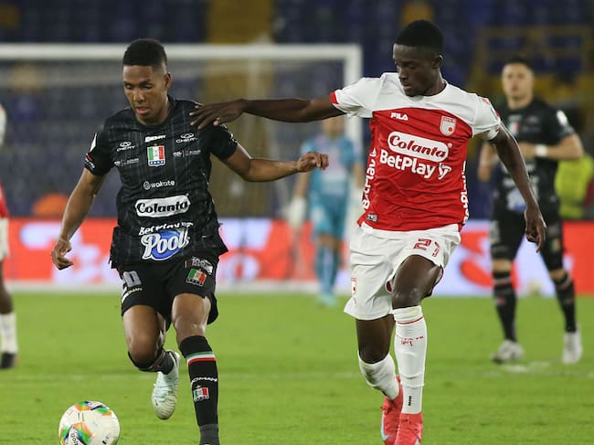 Se cae el traspaso de Ewil Murillo a Brasil: Conozca los motivos de la no contratación. (Photo by Daniel Garzon Herazo/NurPhoto via Getty Images)