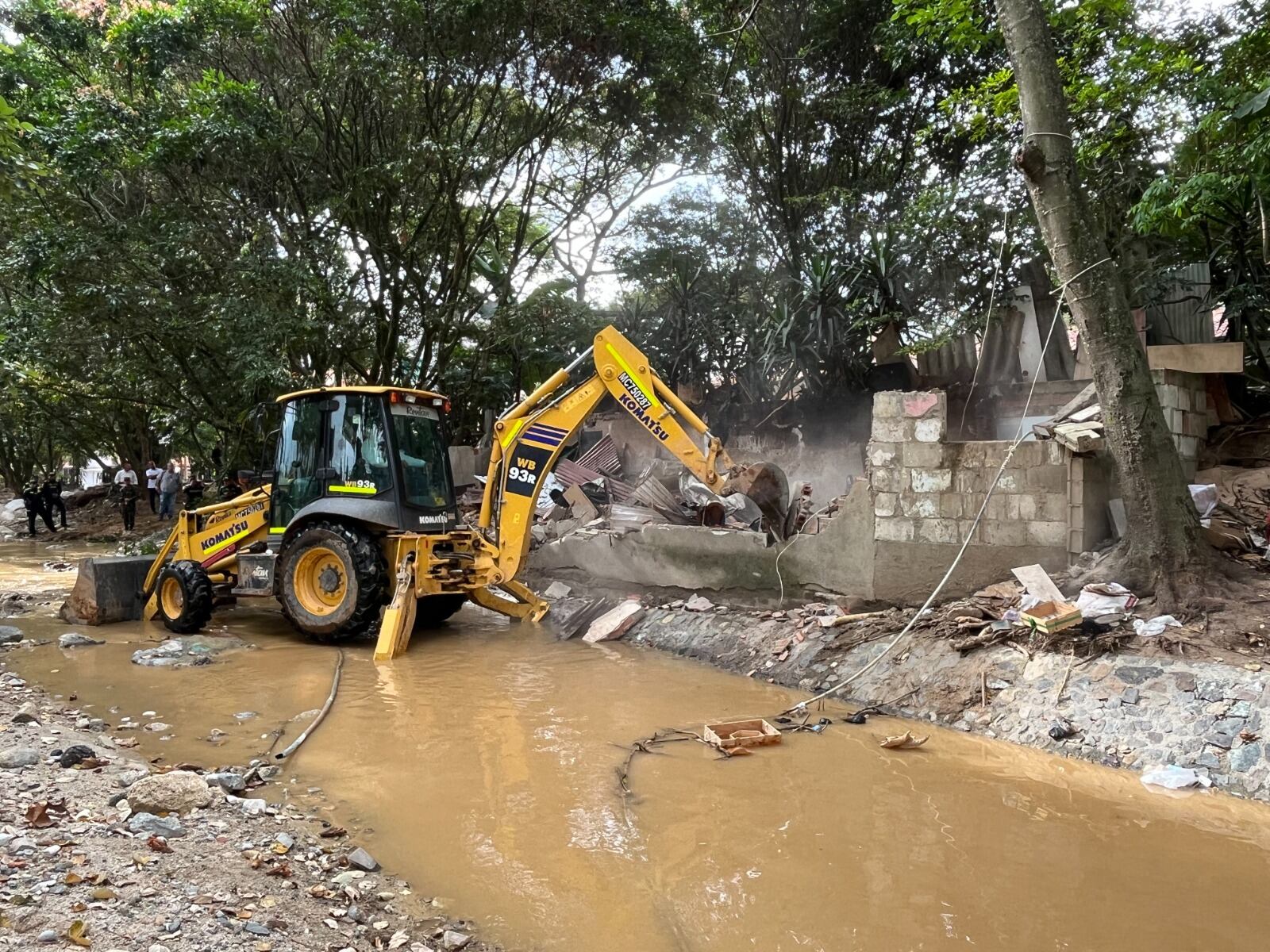 Casa demolida en Bello- foto gobernación de Antioiquia