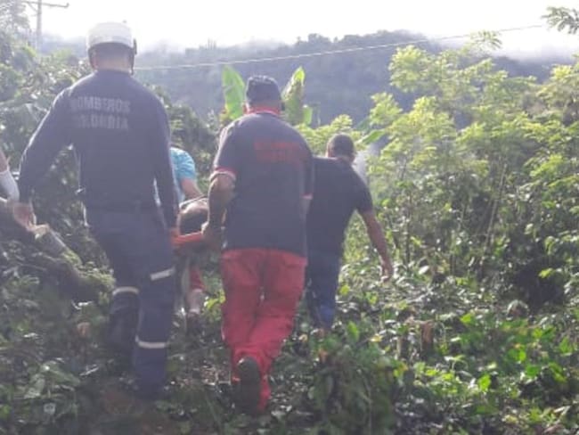 Derrumbe sepultó más de ocho horas un joven en Fredonia, Antioquia