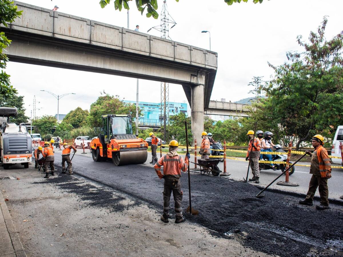 Alcaldía de Medellín espera tapar 10 mil huecos con nuevo contrato
