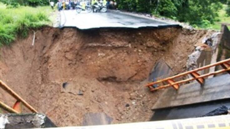 Avalancha incomunica el oriente del país con Bogotá y deja 15 heridos