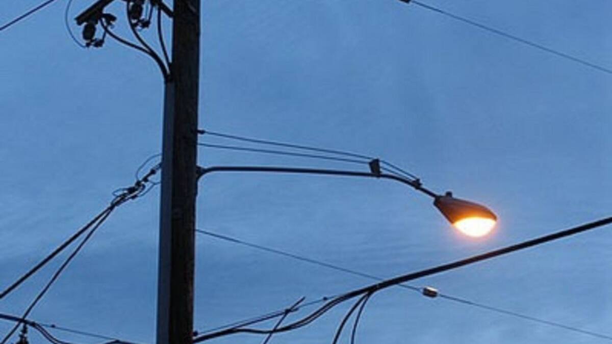 Wilson Antonio Flórez, del área de gestión operativa de la Electrificadora de Santander
