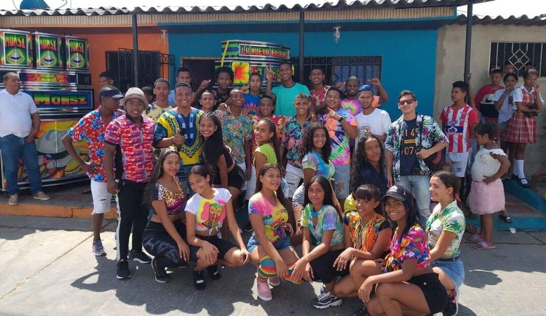 Grupo de Baile Los Latinos de Rebolo.