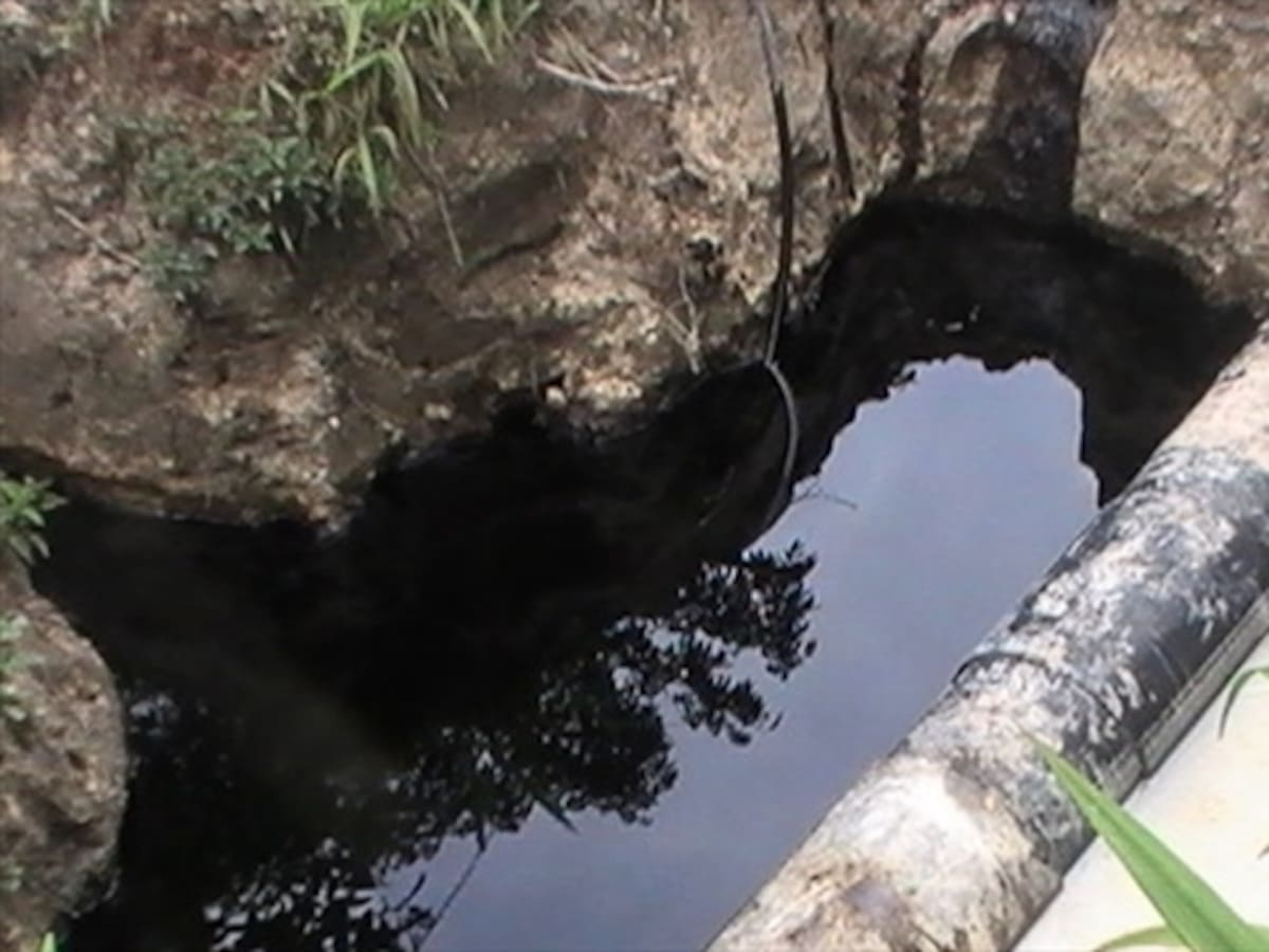 Mancha de petróleo llegó a aguas del Océano Pacífico