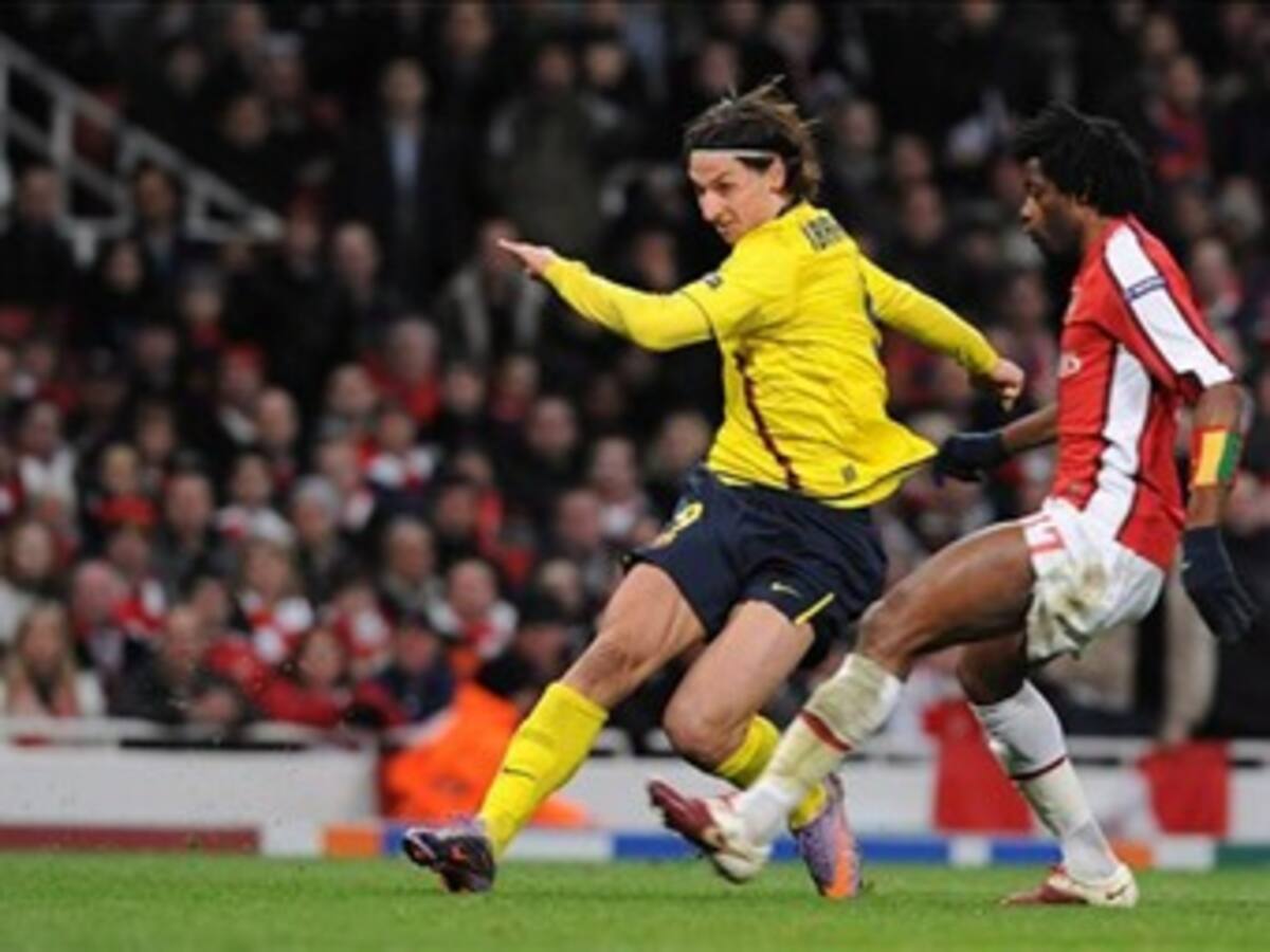 Arsenal y Barcelona igualan 2-2 y el Inter vence 1-0 al CSKA Moscú