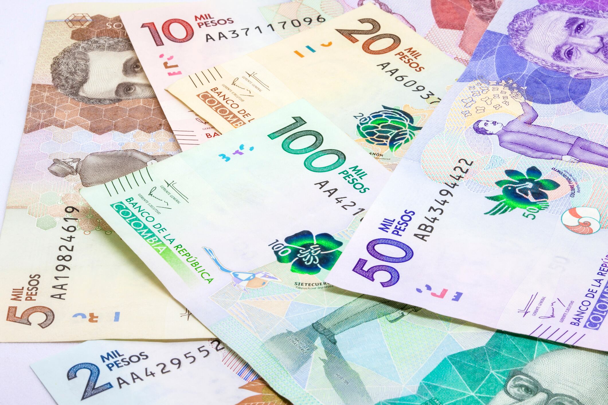 Billetes colombianos, Imagen de Referencia. Getty Images