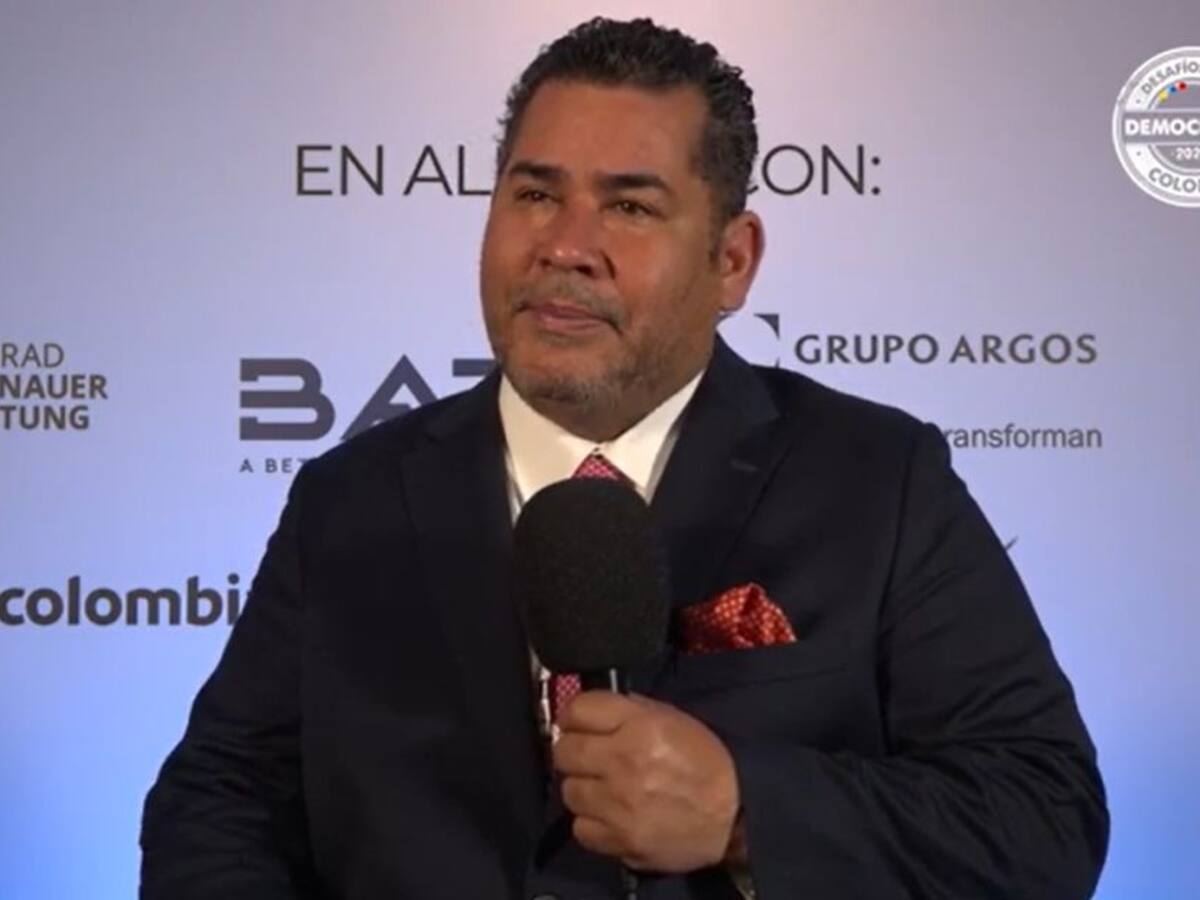 Alejandro Chacón resalta la importancia de la ciudadanía en la democracia