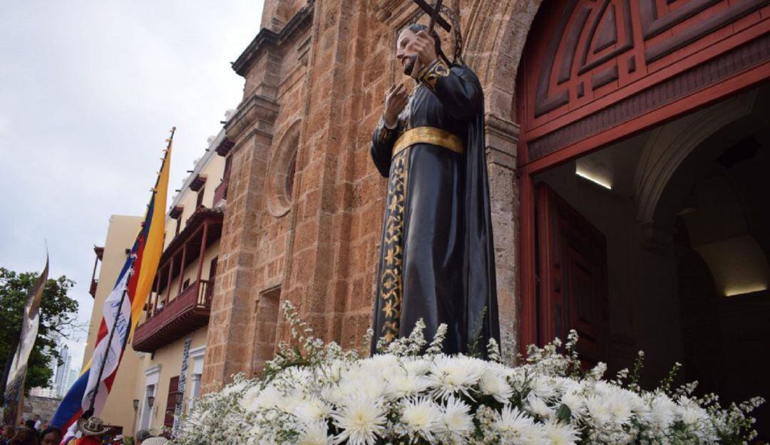 El 9 de septiembre fue declarado por el Congreso de Colombia, como día nacional de los Derechos Humanos