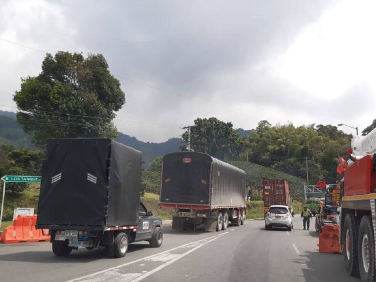 Congestión vehicular en la vía Pamplona-Bucaramanga