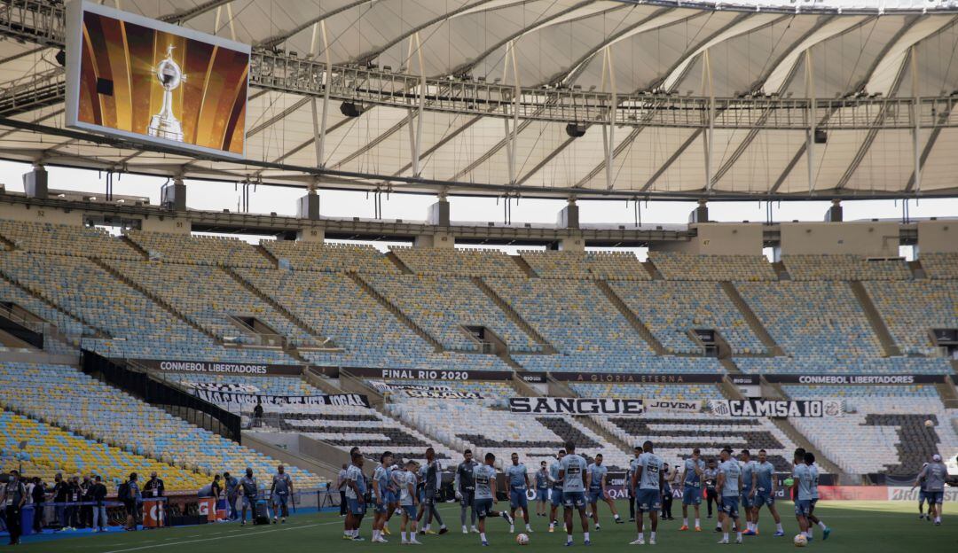Santos y Palmeiras reconocieron la cancha del Maracaná previo a la final de la Copa Libertadores.