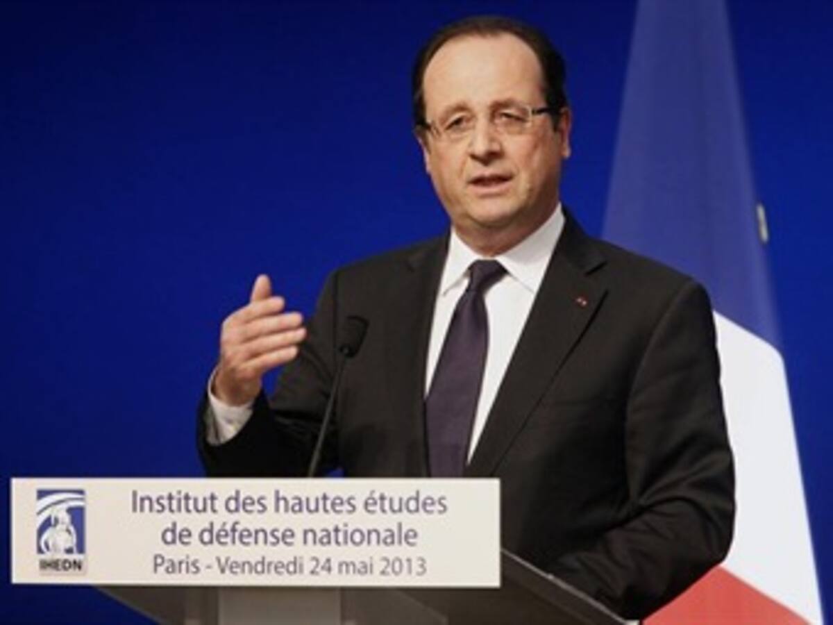 Hollande no descarta "ninguna hipótesis" en ataque a soldado en París
