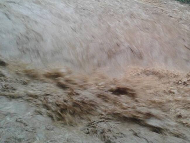 Valle: un niño de 12 años arrastrado por las aguas de una quebrada