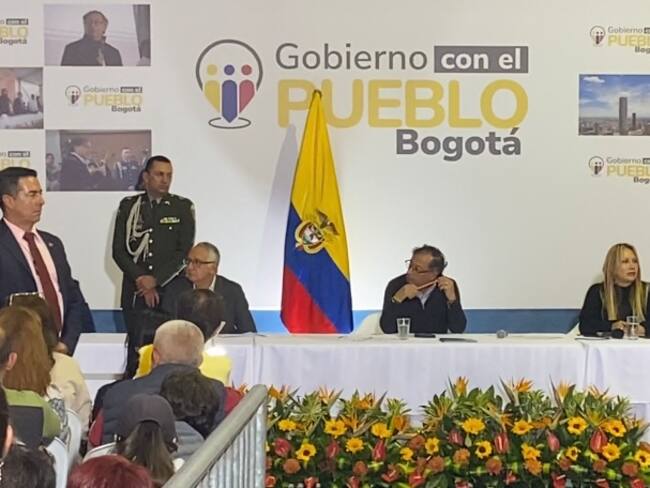 Habitantes de Suba reclamaban presencia del presidente Petro en la ‘Toma por Bogotá’