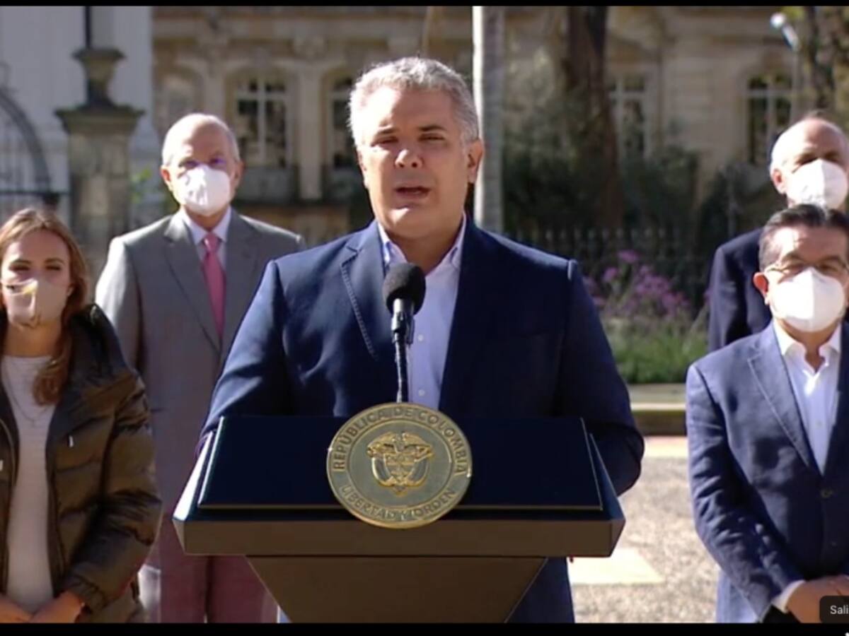 Duque confirma que vacunas de mecanismo Covax comienzan a llegar en febrero