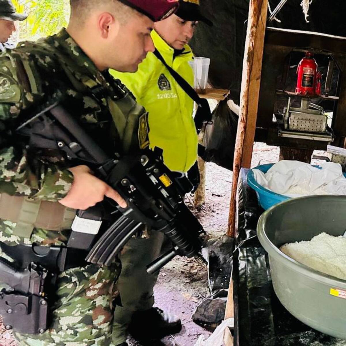 Golpe al narcotráfico en el Meta: decomisan 450 kilos de cocaína lista para distribución