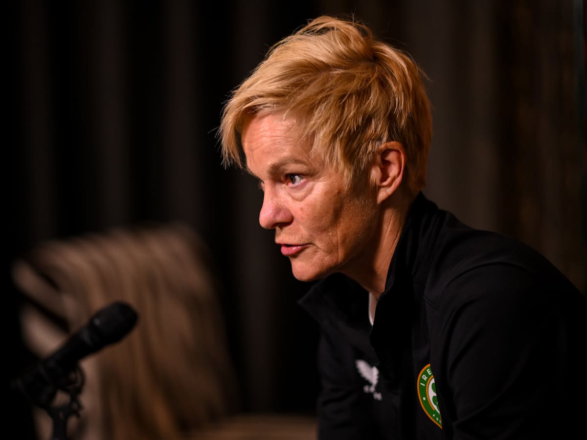 Entrenadora de Irlanda asegura que sus jugadoras “temían por sí mismas” ante Colombia