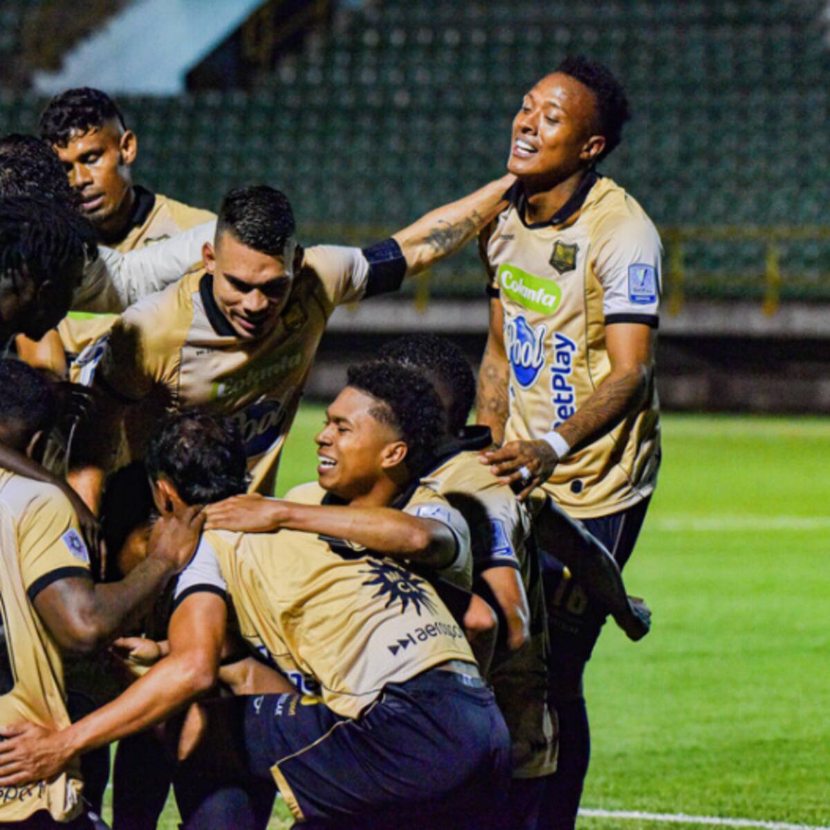 Águilas vence a Pereira y lo hunde más en el último lugar de la tabla